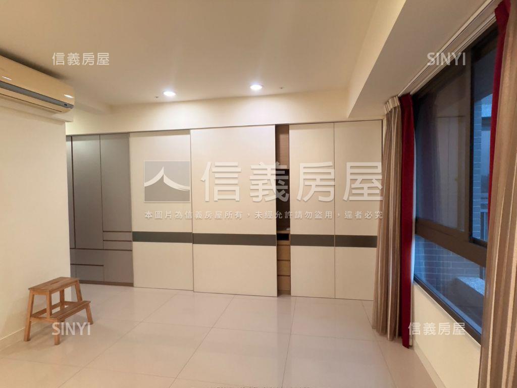 光之建築次頂樓視野大平車房屋室內格局與周邊環境