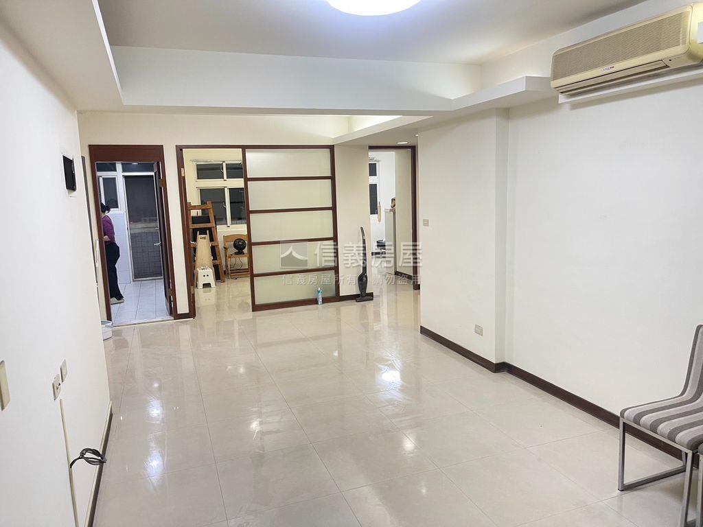中興精美三樓美美屋房屋室內格局與周邊環境