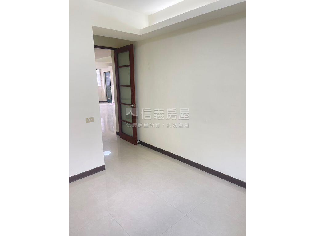 中興精美三樓美美屋房屋室內格局與周邊環境