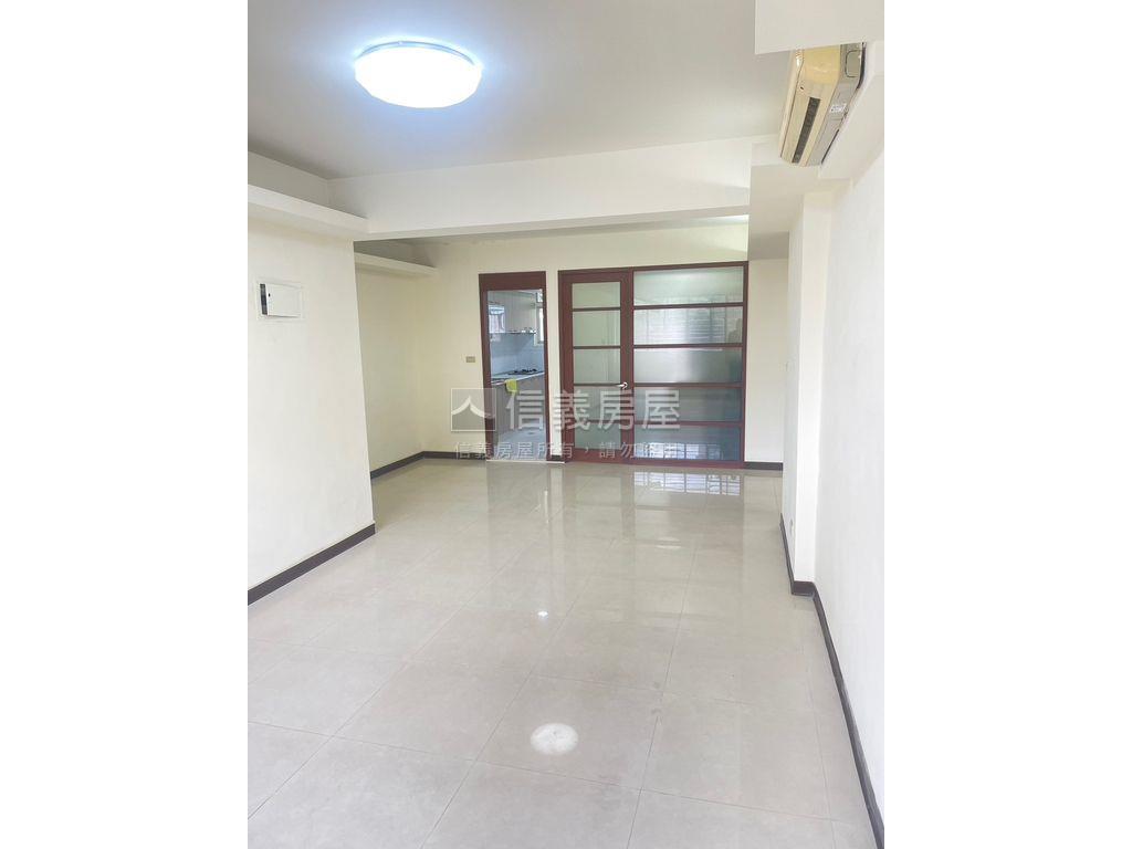 中興精美三樓美美屋房屋室內格局與周邊環境
