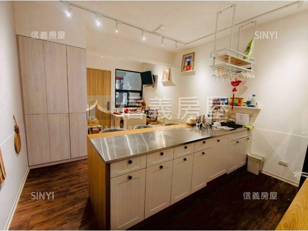 面公園一樓住辦店三用空間房屋室內格局與周邊環境