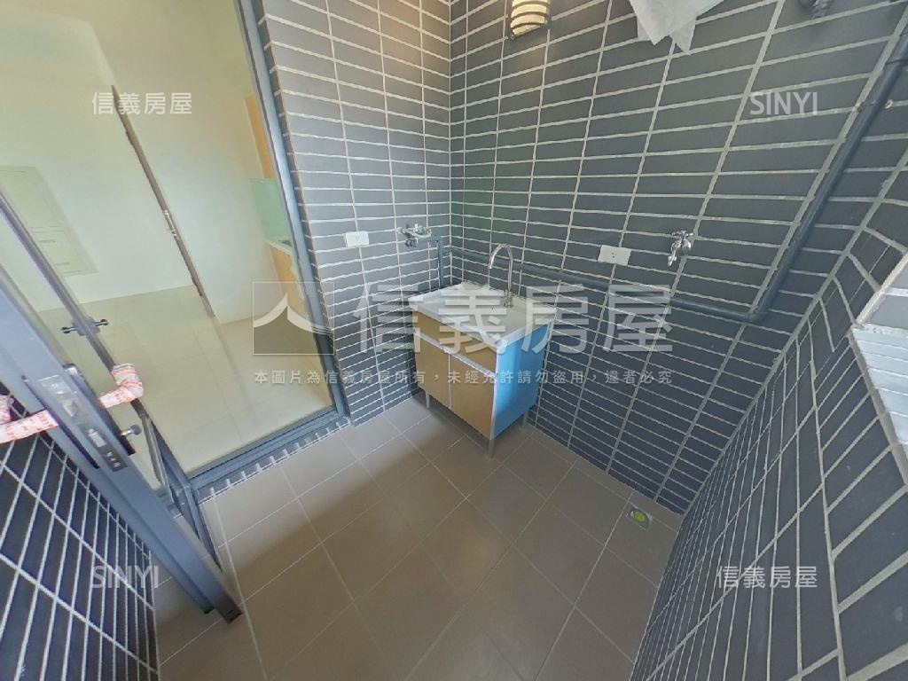 興波視野三房附雙平車位房屋室內格局與周邊環境