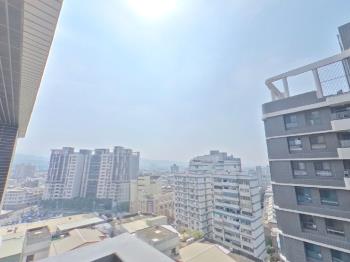 興波視野三房附雙平車位