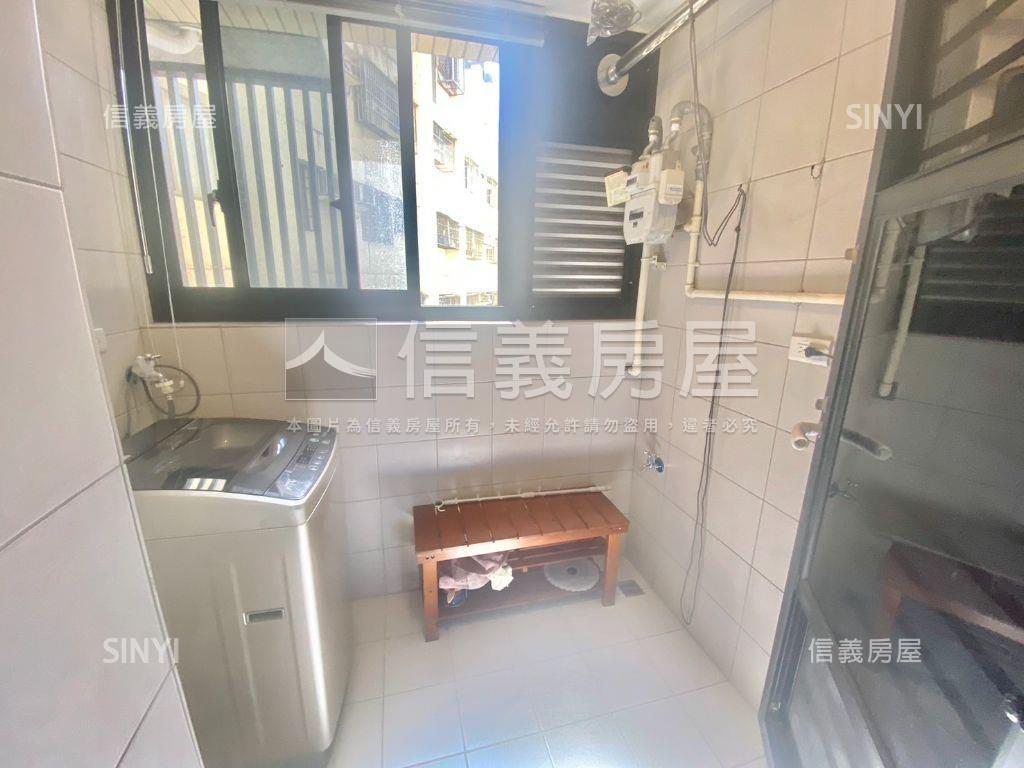 宏台松御視野二房機上車位房屋室內格局與周邊環境