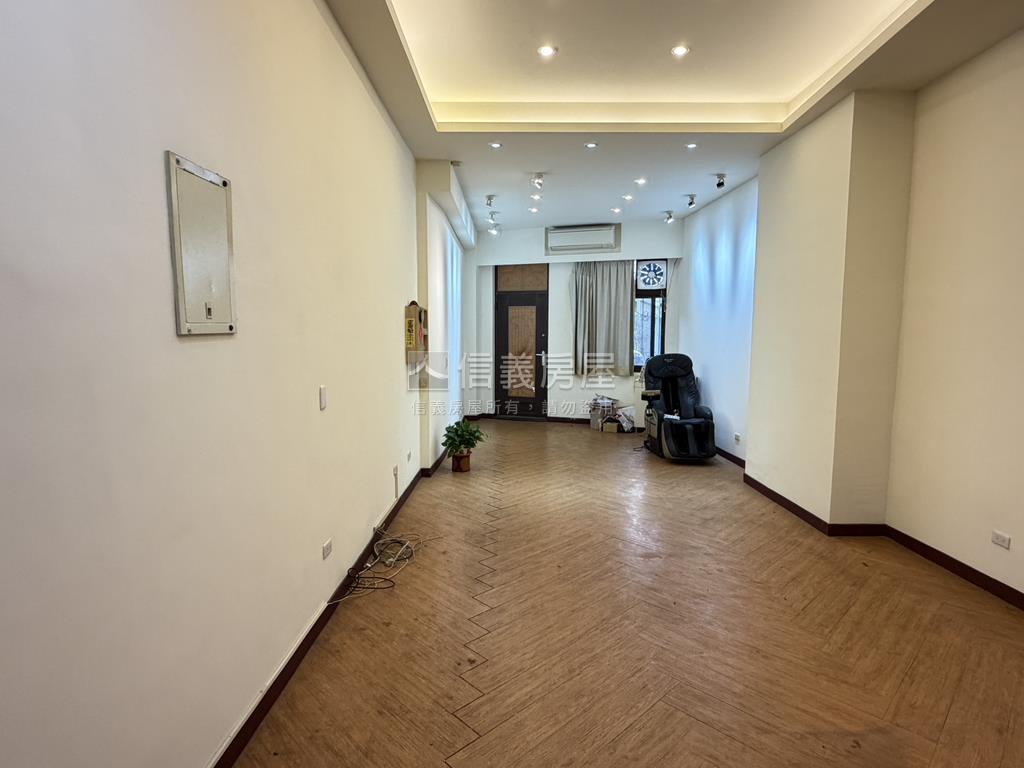 崙平平和質感美店房屋室內格局與周邊環境