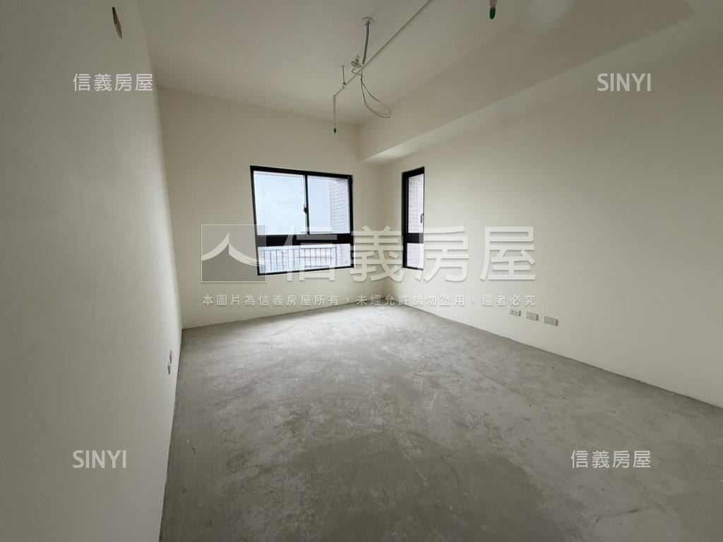 面綠園道稀有合併帝王戶房屋室內格局與周邊環境