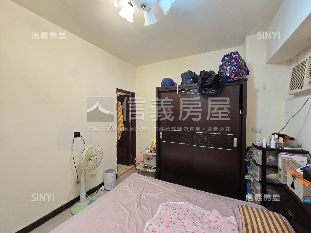 明志科大電梯三房車位房屋室內格局與周邊環境