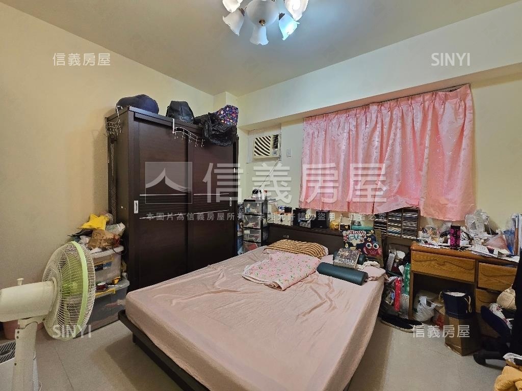 明志科大電梯三房車位房屋室內格局與周邊環境