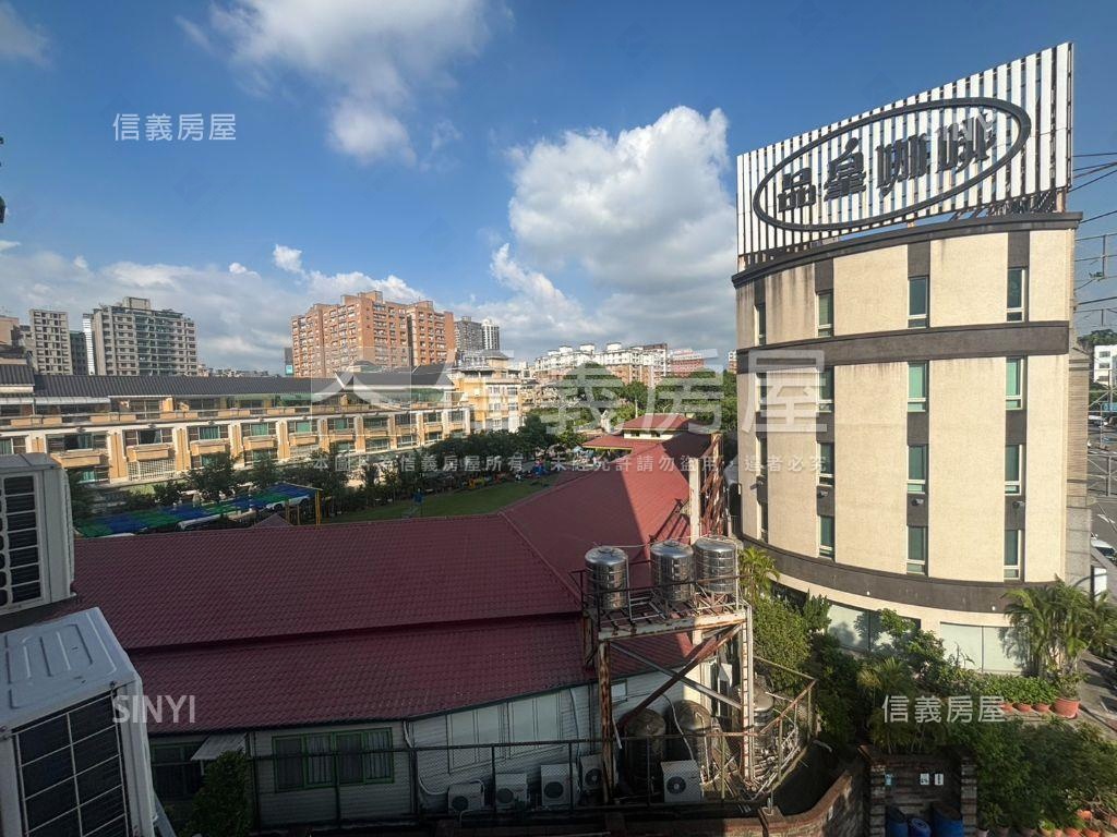 超級大文心三房平車讚房屋室內格局與周邊環境