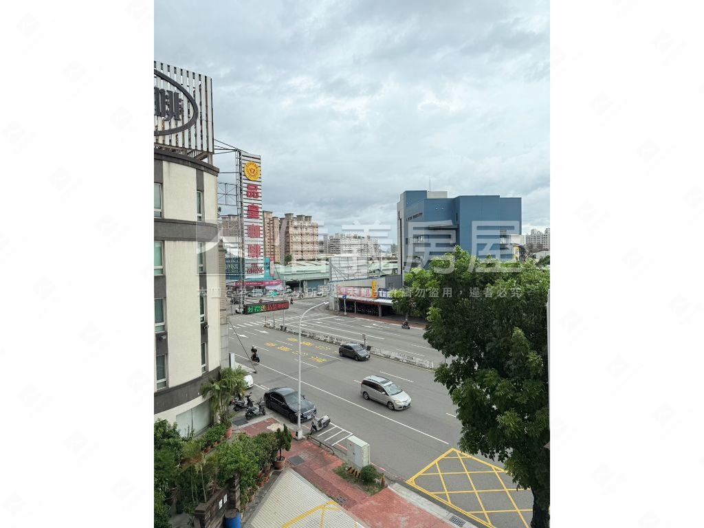 近大慶站三房大平車房屋室內格局與周邊環境