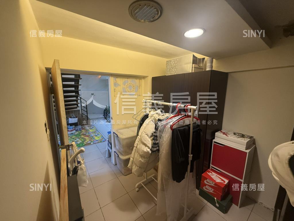 慈愛街稀有一樓美寓房屋室內格局與周邊環境