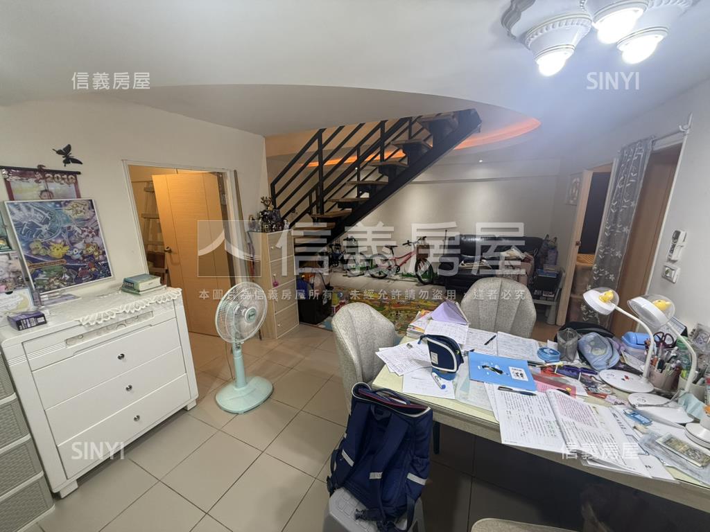 慈愛街稀有一樓美寓房屋室內格局與周邊環境