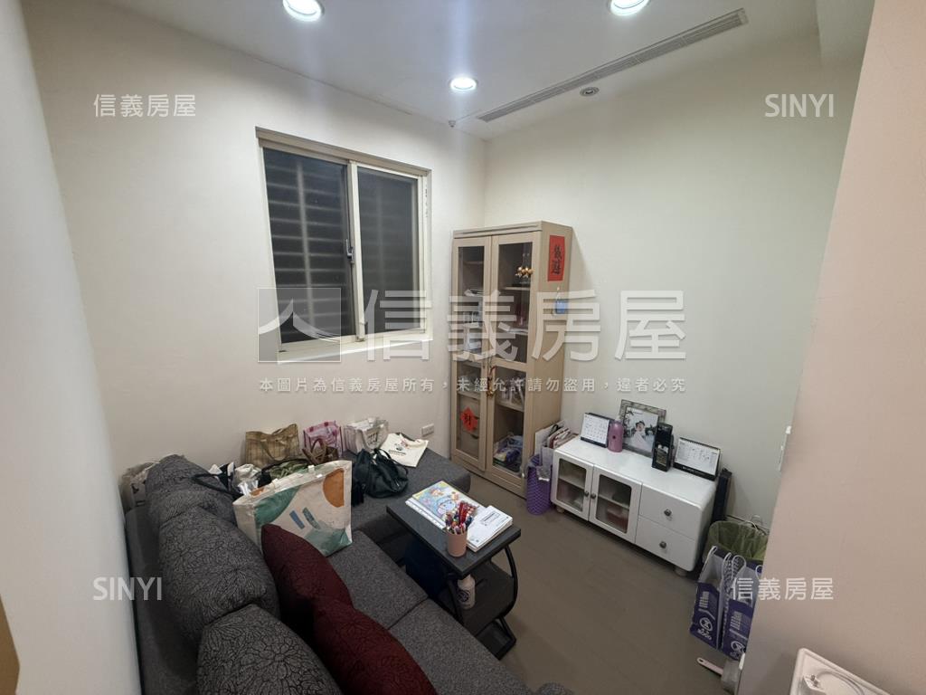 慈愛街稀有一樓美寓房屋室內格局與周邊環境