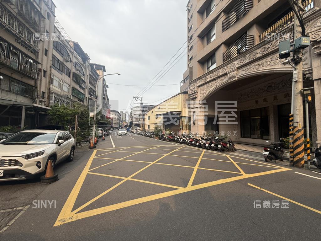 慈愛街稀有一樓美寓房屋室內格局與周邊環境