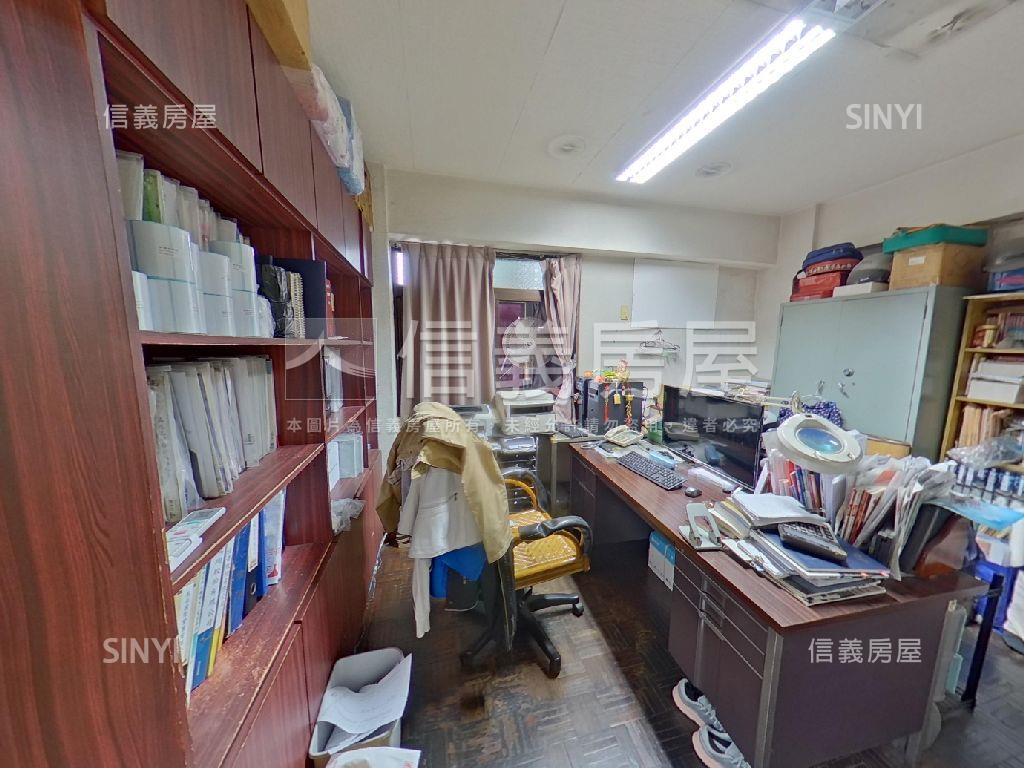 獨棟中山新生．參房房屋室內格局與周邊環境