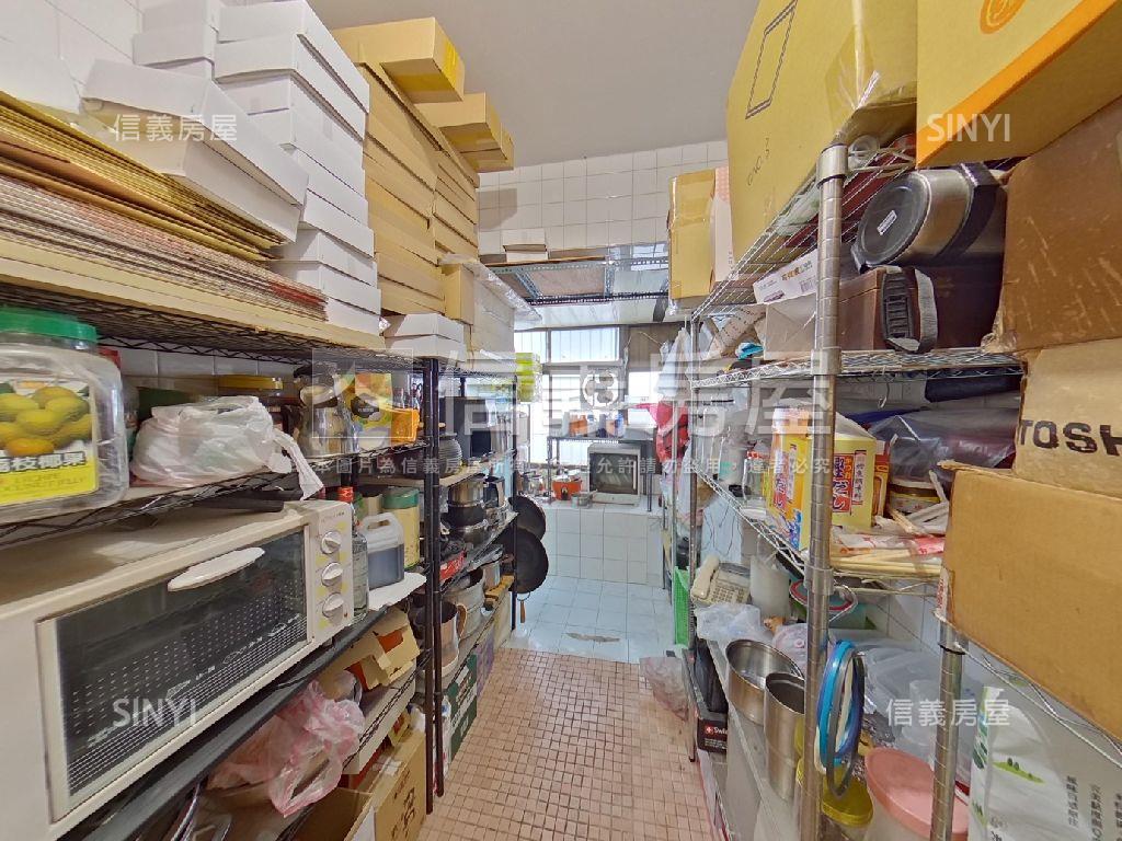 獨棟中山新生．參房房屋室內格局與周邊環境