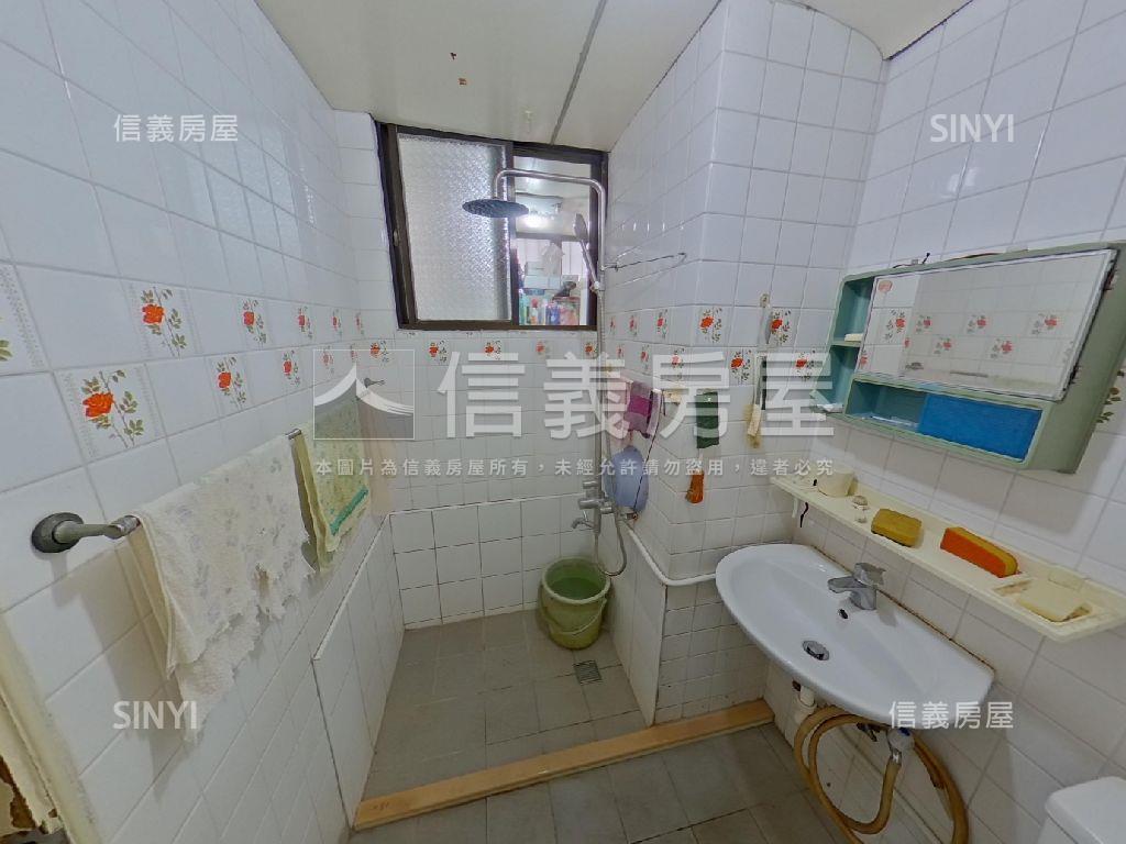 獨棟中山新生．參房房屋室內格局與周邊環境