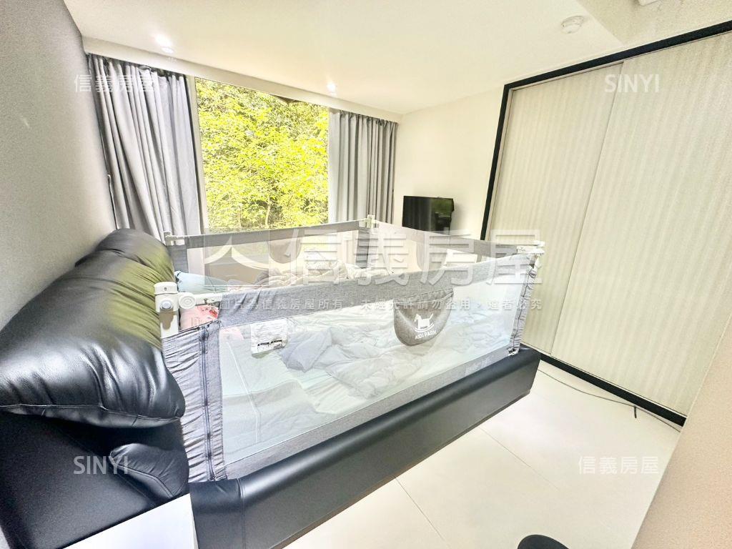 羅馬綠景三房平面車位房屋室內格局與周邊環境