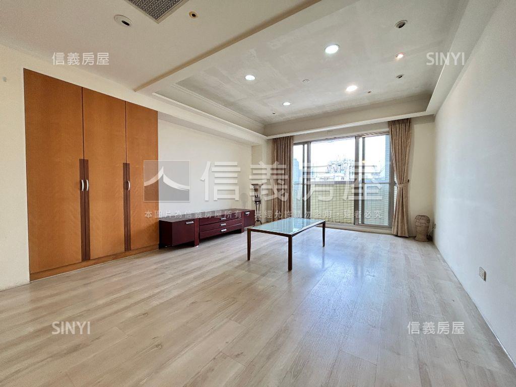 專任市政新境３房平車視野房屋室內格局與周邊環境