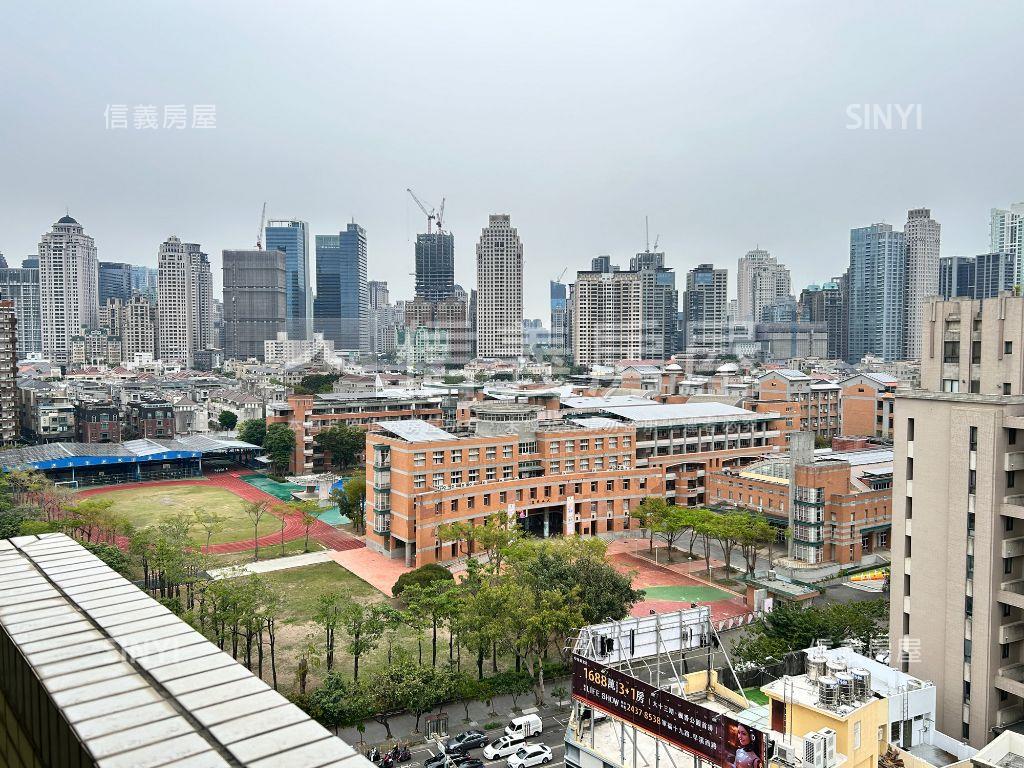 專任市政新境３房平車視野房屋室內格局與周邊環境