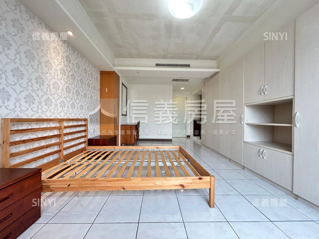 專任市政新境３房平車視野房屋室內格局與周邊環境