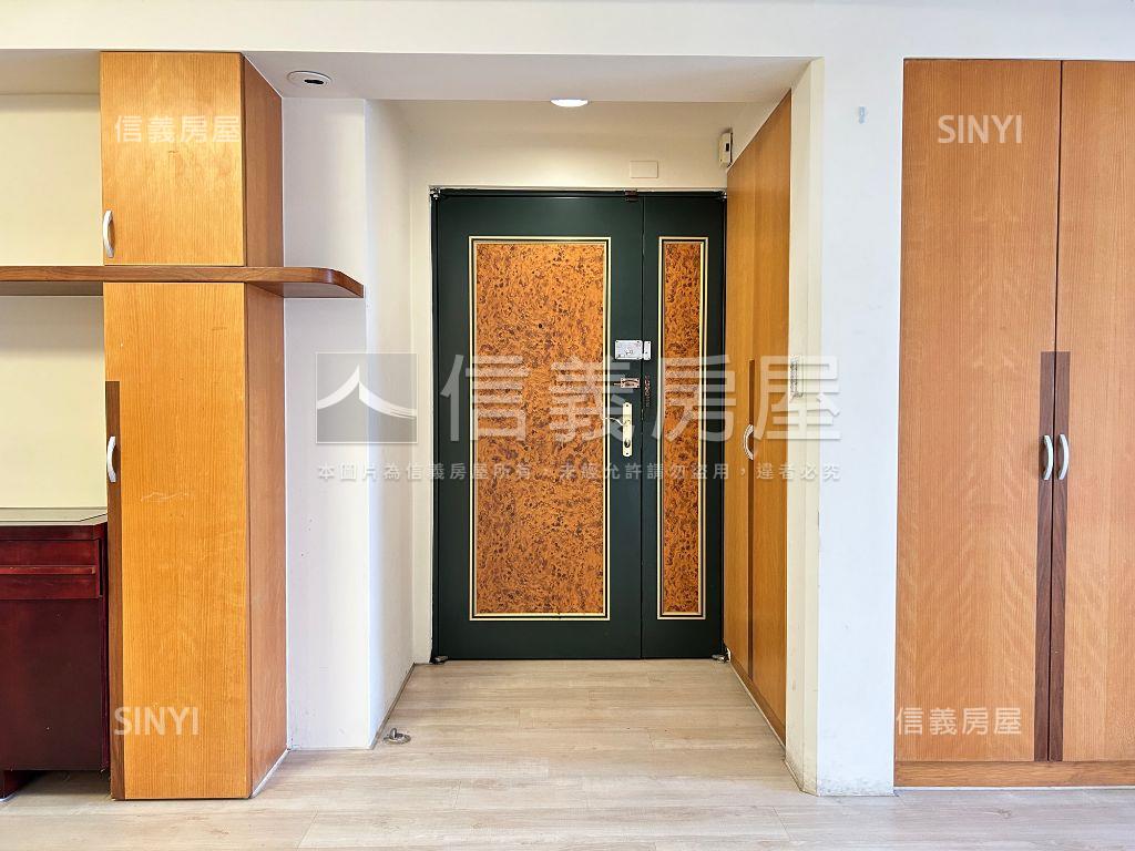 專任市政新境３房平車視野房屋室內格局與周邊環境