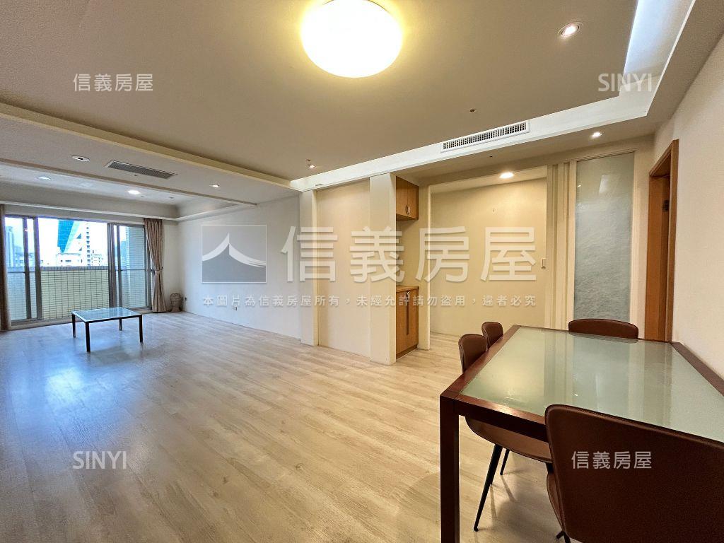 專任市政新境３房平車視野房屋室內格局與周邊環境