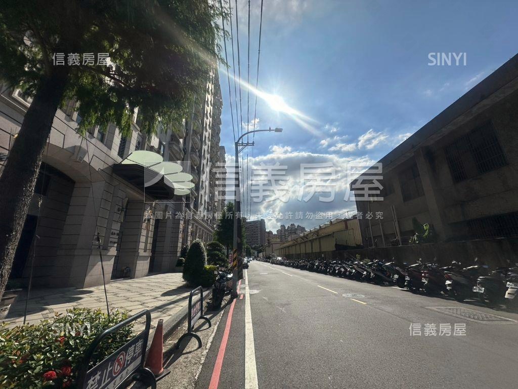 鼎藏大硯美店面房屋室內格局與周邊環境