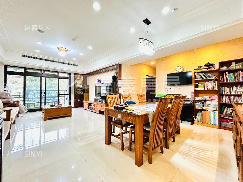 碧湖大苑‧四房車位房屋室內格局與周邊環境