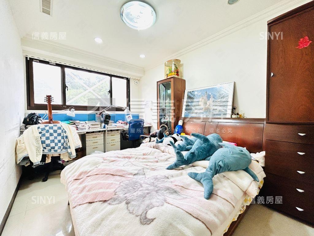 碧湖大苑‧四房車位房屋室內格局與周邊環境