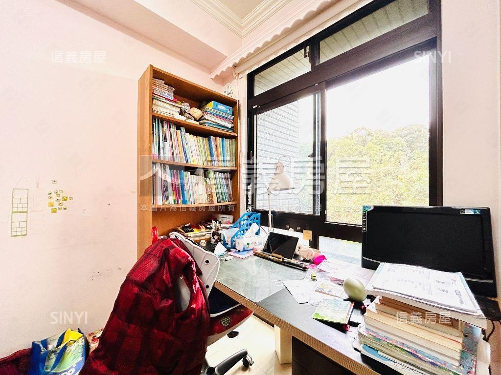 碧湖大苑‧四房車位房屋室內格局與周邊環境