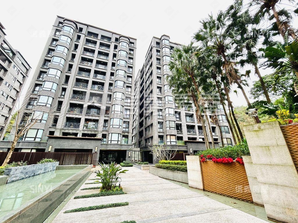 碧湖大苑‧四房車位房屋室內格局與周邊環境