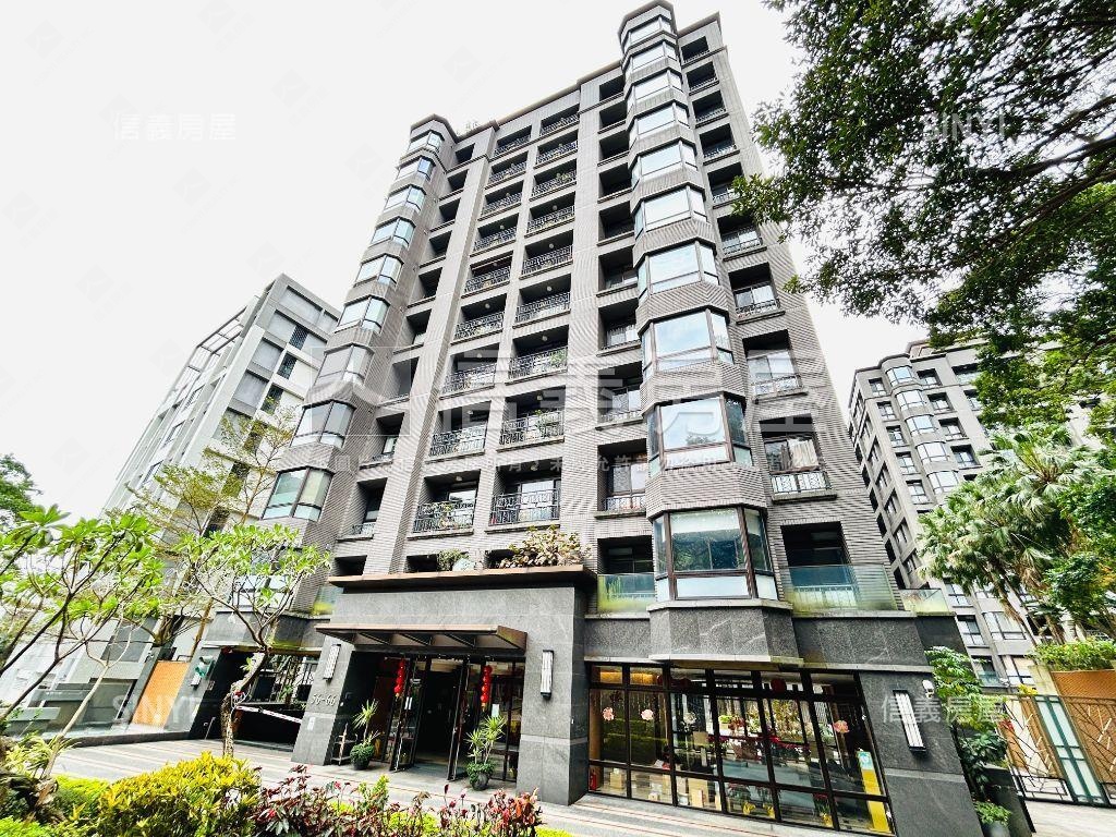 碧湖大苑‧四房車位房屋室內格局與周邊環境