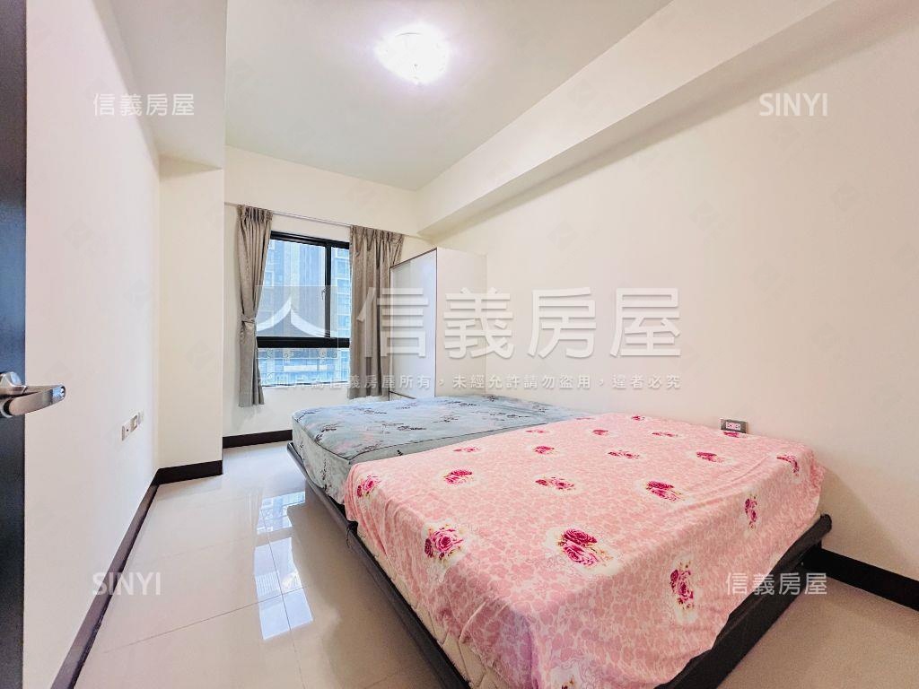 近青埔國中四房誠意出售房屋室內格局與周邊環境