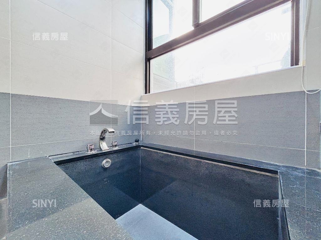 近青埔國中四房誠意出售房屋室內格局與周邊環境