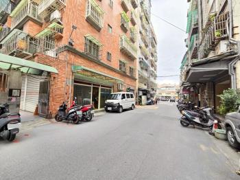 珍稀有長安面寬大空間一樓