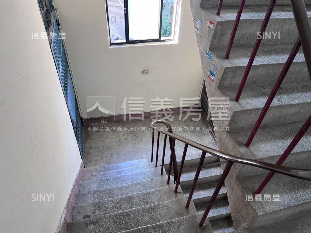 近捷運站三房美寓房屋室內格局與周邊環境