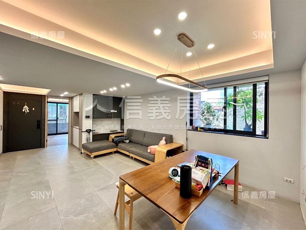 近圓山捷運．邊間公寓二樓房屋室內格局與周邊環境