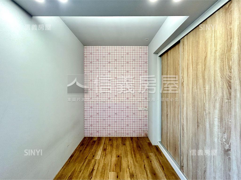 近圓山捷運．邊間公寓二樓房屋室內格局與周邊環境