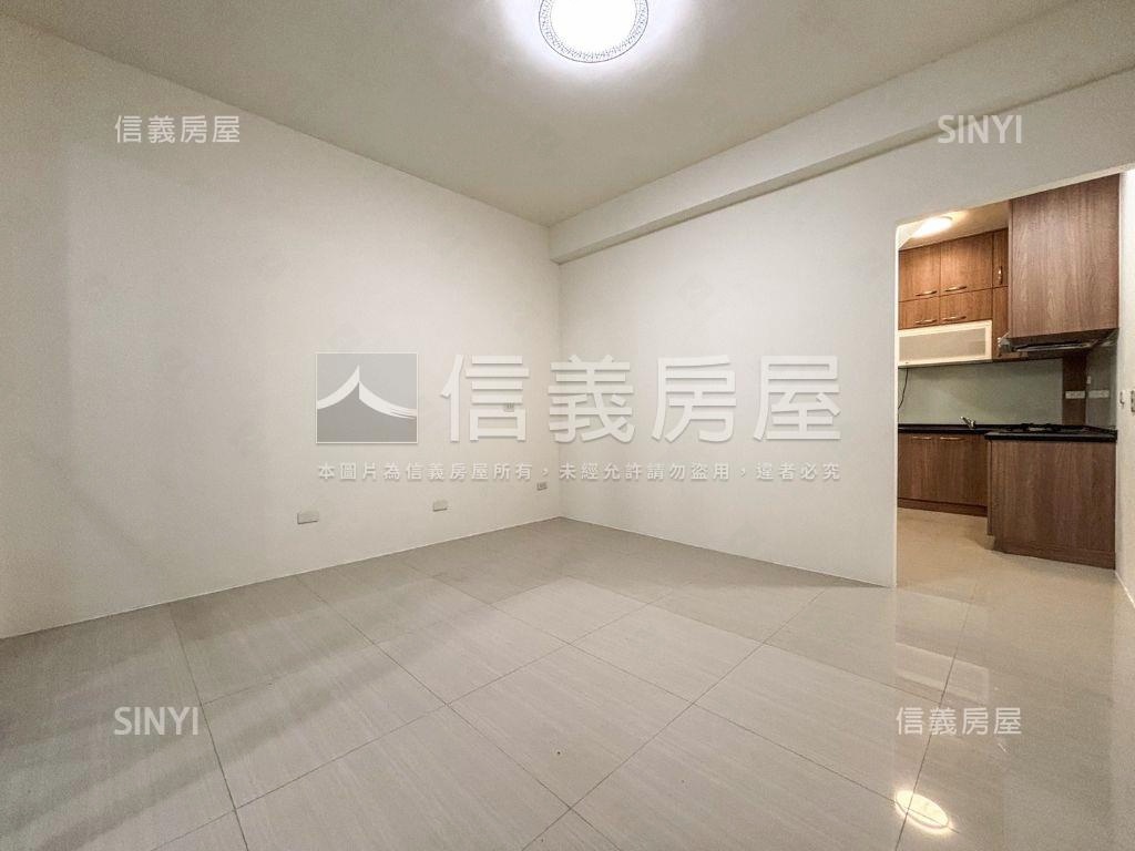 流行音樂中心旁公寓一樓房屋室內格局與周邊環境