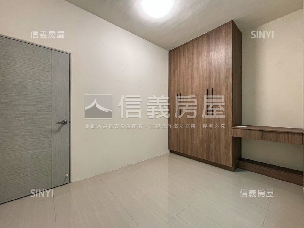 流行音樂中心旁公寓一樓房屋室內格局與周邊環境