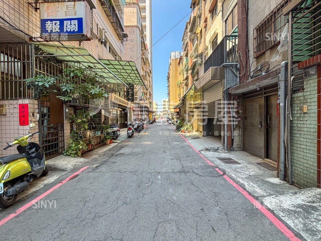 流行音樂中心旁公寓一樓房屋室內格局與周邊環境