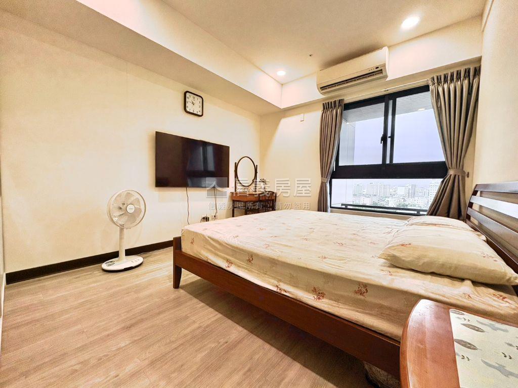 太子君峰會四房朝東平車讚房屋室內格局與周邊環境