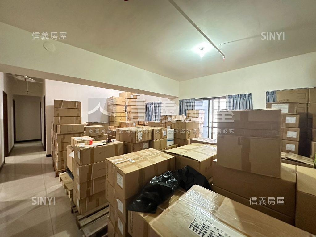 皇翔百老匯大氣四房雙車位房屋室內格局與周邊環境
