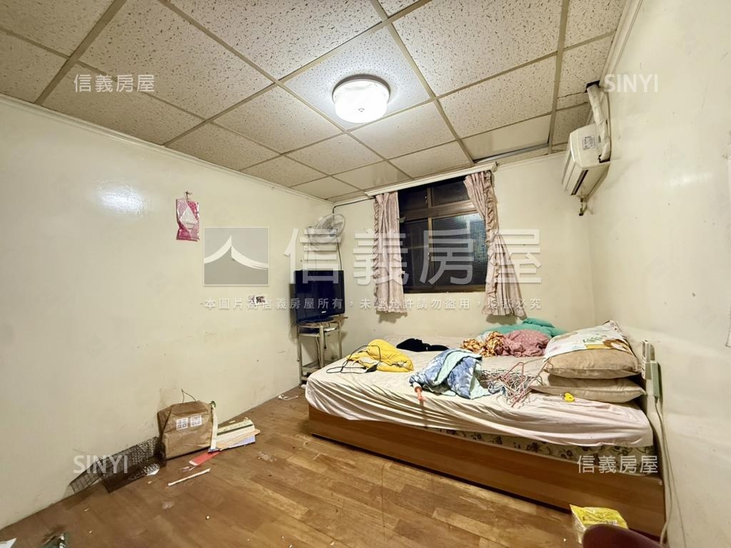 稀有靜巷邊間一樓房屋室內格局與周邊環境