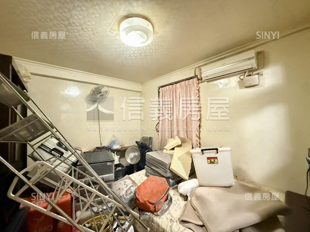 稀有靜巷邊間一樓房屋室內格局與周邊環境