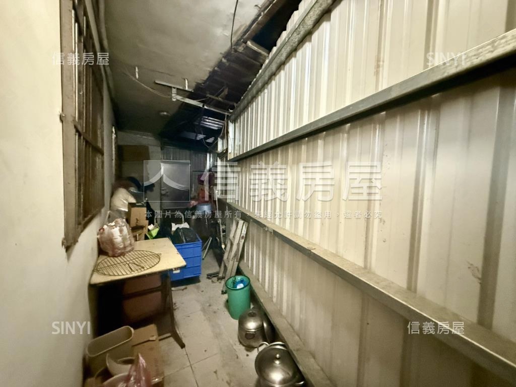稀有靜巷邊間一樓房屋室內格局與周邊環境