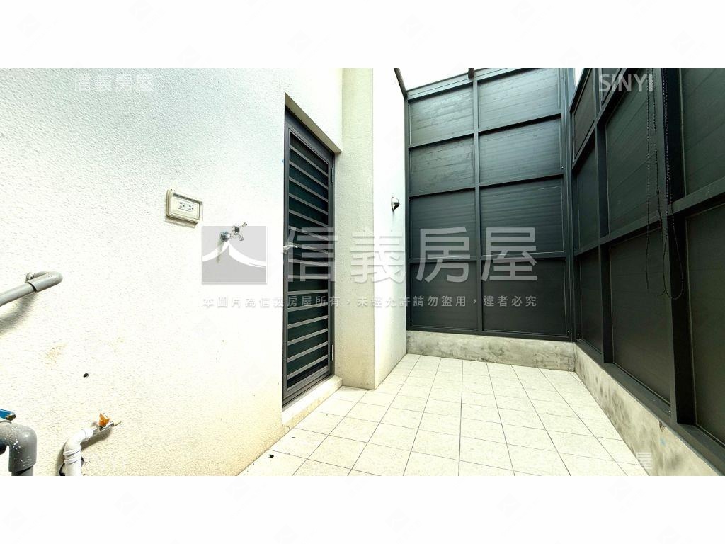 可升降！全新邊間臨路別墅房屋室內格局與周邊環境