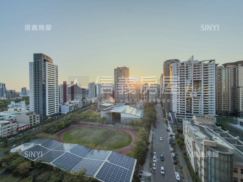 農十六堅山高樓校園首排房屋室內格局與周邊環境