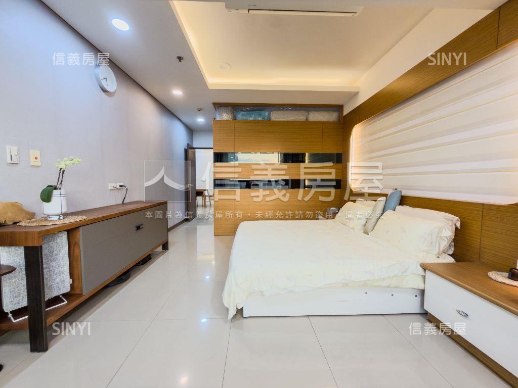 農十六堅山高樓校園首排房屋室內格局與周邊環境